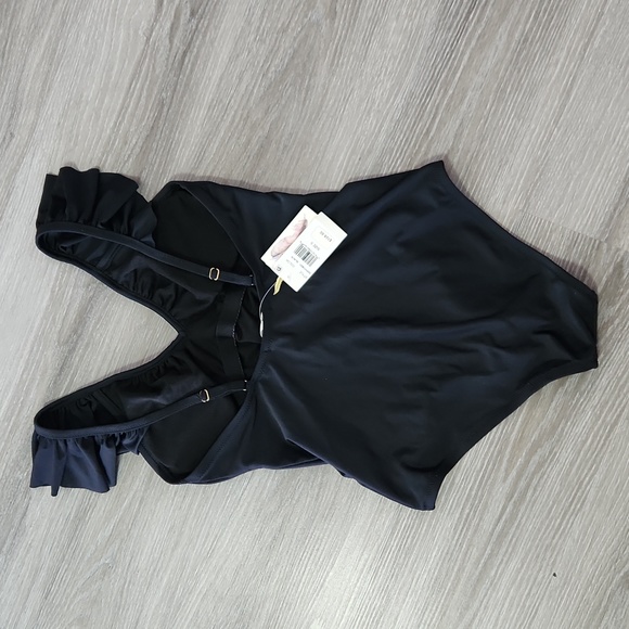 BNWT Jessica Simpson Ruffle Black One piece Swimsuit Small - Picture 5 of 6